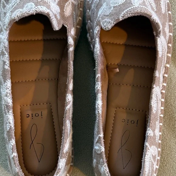 Joie Blush Pink Floral Embroidered Slip-On Flats - Picture 6 of 6